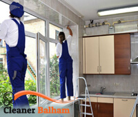 builders_cleaning1